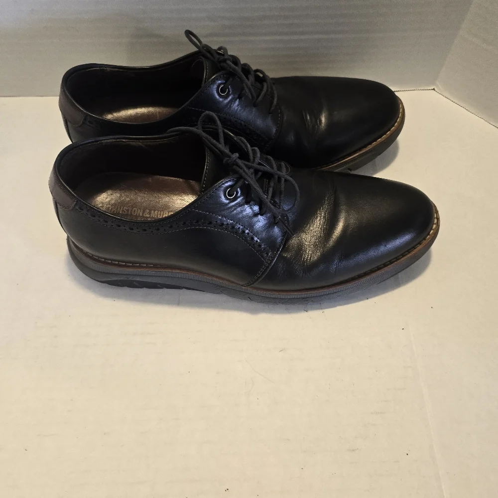 Men‎ Oxfords